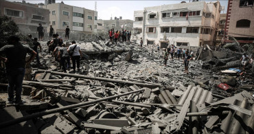 İsrail Refah’a bomba yağdırdı: Çok sayıda ölü ve yaralı var
