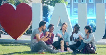İstanbul Aydın Üniversitesinin Reklam Filmini Öğrenciler Hazırladı