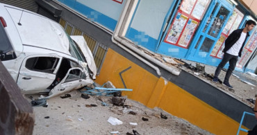 İstanbul Beylikdüzü'nde Kaza: Vatandaşlar Deprem Oldu Sandı