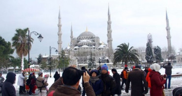 İstanbul En Çok Hangi Ülkeden Turistleri Ağırladı ?