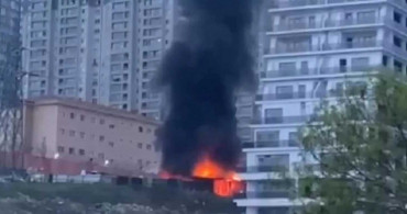 İstanbul Esenyurt'ta korkutan yangın: Markete ait depoda yangın çıktı