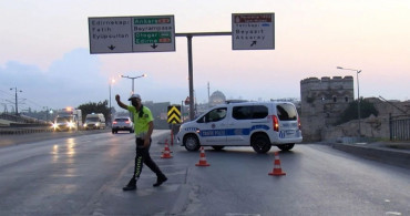 İstanbul Valiliği duyurdu: Bazı yollar trafiğe kapatılacak