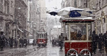İstanbul'da Kar Yağışı Başladı!