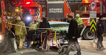 İstanbul'da korkutan anlar! Tramvayla otobüs çarpıştı çok sayıda ekip yönlendirildi