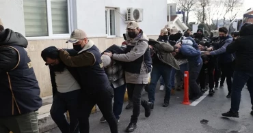 İstanbul'da korsan göstericilere karşı sert müdahale: 132 kişi gözaltında!