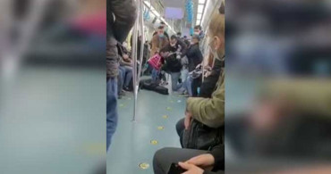 İstanbul'da şoke eden olay: Marmaray’da gitar çalan genç yaka paça dışarı atıldı