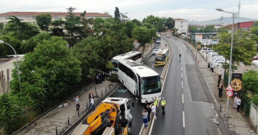 İstanbul'da zincirleme kaza! Ortalık savaş alanına döndü, çok sayıda yaralı var!