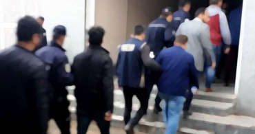 İstanbul'un 14 Bölgesinde Değnekçilik Operasyonu: 20 Gözaltı