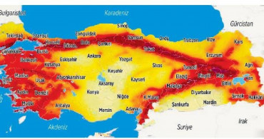 İstanbul'un deprem riski her geçen gün artıyor! Kentsel dönüşümün 5 yıldır durma noktasına geldiği istanbul'da İBB henüz çalışma yapmıyor! Deprem uzmanından kritik uyarılar