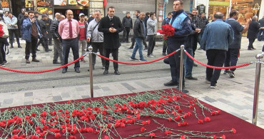 İstiklal Caddesi şehitlerine veda: Hayatını kaybedenler için cenaze töreni düzenlendi