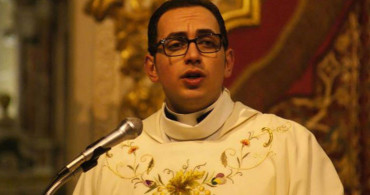 İtalya’da Çocuk İstismarcısı Rahip Gözaltına Alındı