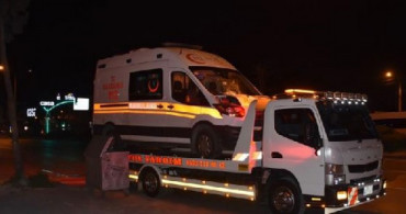 İzmir'de Ambulans Yayalara Çarptı: 2 Kişi Hayatını Kaybetti