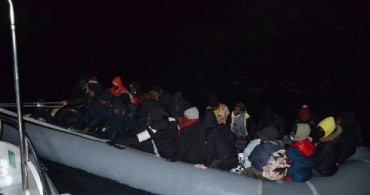 İzmir'de Onlarca Göçmen Kurtarıldı