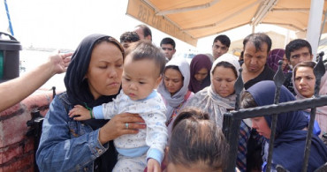 İzmir'de Sahil Güvenlik Ekipleri Tarafından 59 Düzensiz Göçmen Yakalandı