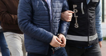 İzmir'de Uyuşturucu Tacirlerine Baskın