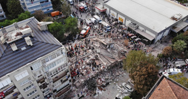 İzmir'deki Deprem Konutlarının Teslimine Başlanacak