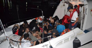 İzmir'in 3 İlçesinde 88 Kaçak Göçmen Yakalandı