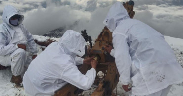 Kahraman Mehmetçik Eksi 39 Derecede 7 Metre Kar Kalınlığında Vatan Nöbeti Tutuyor