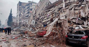 Kahramanmaraş depremi İngiliz manşetlerinde: 100 yılın en büyük felaketi