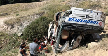 Kars’ta can pazarı: Yolcu otobüsü viyadükten düştü! Çok sayıda ölü ve yaralı var