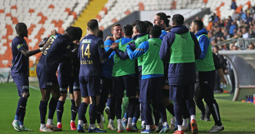 Kasımpaşa Adana'da güldü: Adana Demirspor'u mağlup etti
