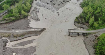 Kastamonu'da üçüncü kez sel felaketi: Köprüler yıkıldı, yollar çöktü
