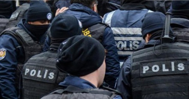 Kimlik Soran Polislerden Kimlik İstediği İçin Kötü Muamele Gören Öğretmene 20 Bin Lira Tazminat Ödenecek