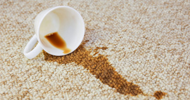 Kimyasal Madde Kullanmadan Kahve Lekesi Nasıl Çıkarılır?