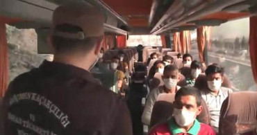Kocaeli’de Yolcu Otobüsünde 14 Düzensiz Göçmen Yakalandı: İki Gözaltı