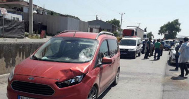 Kontrol Esnasında Hafif Ticari Aracın Çarptığı Trafik Polisi Yaralandı