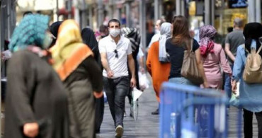 Bursa'da Sokakta Sigara İçmek Yasaklandı