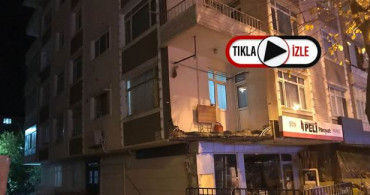 Küçükçekmece’de Bir Evin Balkonu Aniden Çöktü
