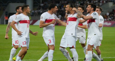 Letonya’da gol düellosu nefesleri kesti: Türkiye son saniyede liderliği kaptı