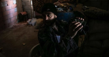 Libya Ordusu Hafter'in 'Üç Çocuk Savaşçısını' Yakaladığını Açıkladı