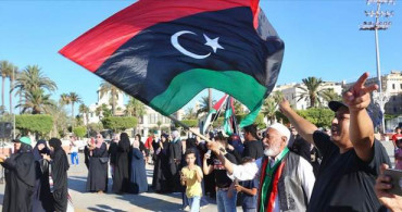 Libya'da Darbeci Hafter Karşıtı Gösteri