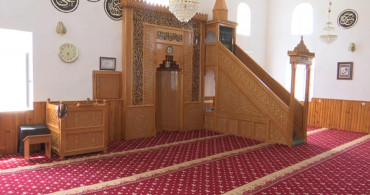 Lojmanı olmayan camiye 3 yıldır imam gelmiyor: Mahalle muhtarı atama istiyor