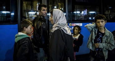 'Macaristan, Sığınmacıları 4 Haftadan Fazla Tutamaz'