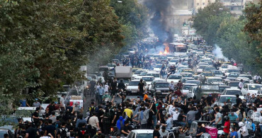 Mahsa Amini’nin ölümüne tepkiler sürüyor: İran’da protestolar yayılıyor