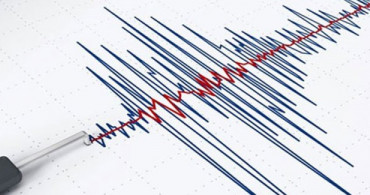 Marmara Denizi'nde Deprem Oldu! Deprem İstanbul'da da Hissedildi