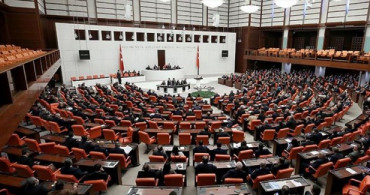Meclisteki Kavgayla İlgili AK Parti'den İlk Açıklama