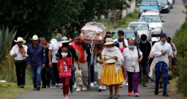 Meksika'da Coronavirüsten Son 24 Saatte 596 Kişi Öldü