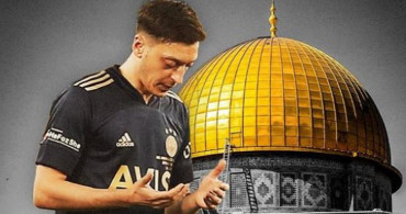 Mesut Özil Formalı Çocuktan Zalim İsrail'e Kırmızı Kart