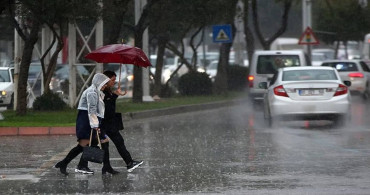 Meteoroloji’den Marmara ve Ege’ye uyarı: Çok kuvvetli geliyor