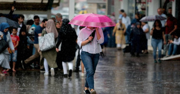 Meteoroloji’de plan yapacaklara uyarı: Hafta sonu yoğun yağış geliyor! Çok sayıda ile sarı ve turuncu kodlu uyarı