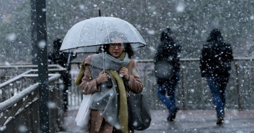 Meteoroloji’den fırtına ve sağanak yağış uyarısı: Türkiye genelinde etkili olacak