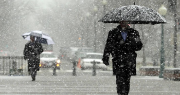 Meteoroloji’den sarı ve turuncu kodlu uyarı: Sağanak yağmur, kar yağışı ve fırtına geliyor