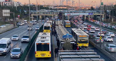 Metrobüslerin İsmi mi Değişiyor?