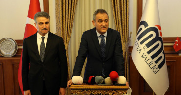 Milli Eğitim Bakanı Mahmut Özer yüz yüze eğitimle ilgili açıklamalarda bulundu
