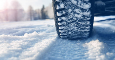 Milyonlarca araç sahibini ilgilendiriyor: Zorunlu kış lastiği için son gün belli oldu
