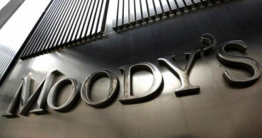 Moody's Türkiye'nin kredi notunu bir derece düşürdü